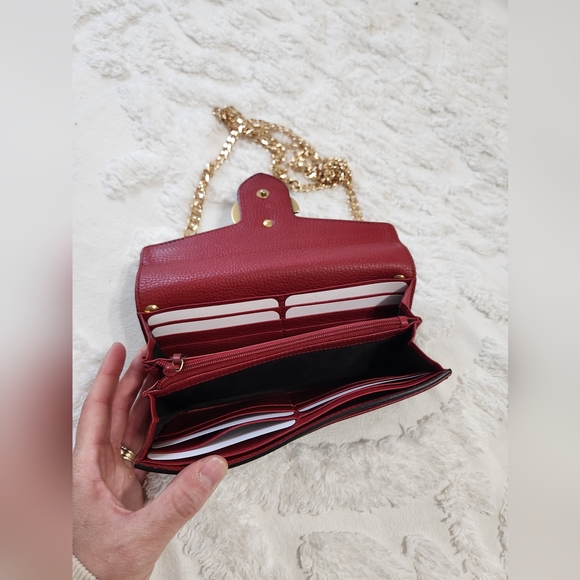 Authentic Gucci Marmont Crossbody Wallet - Picture 7 of 8